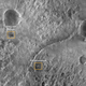 Imagen del Mars Reconnaissance Orbiter (MRO) mostrando la localización del Perseverance, el escudo de calor, el paracaídas y el módulo de descenso.